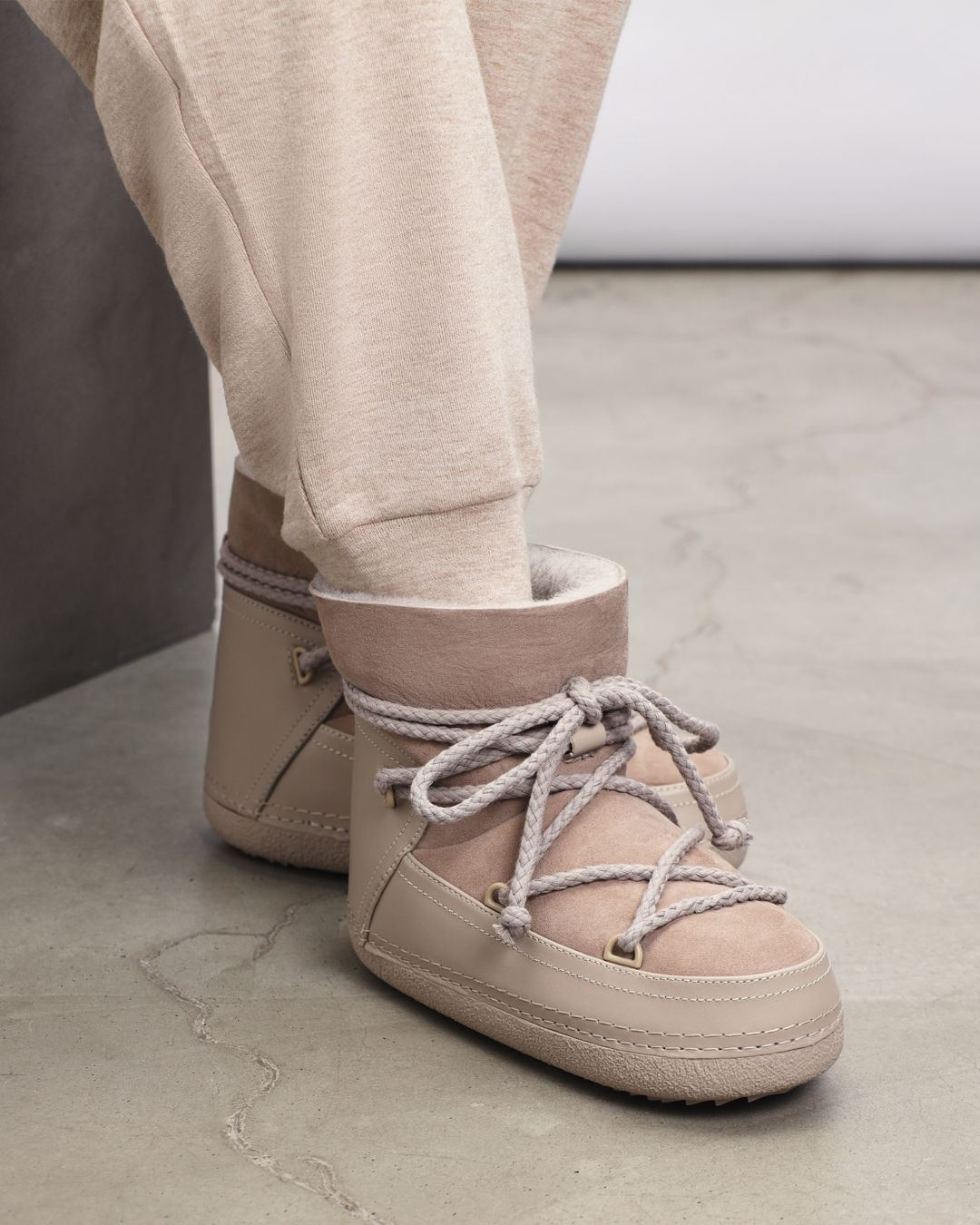 Купить Ботинки INUIKII