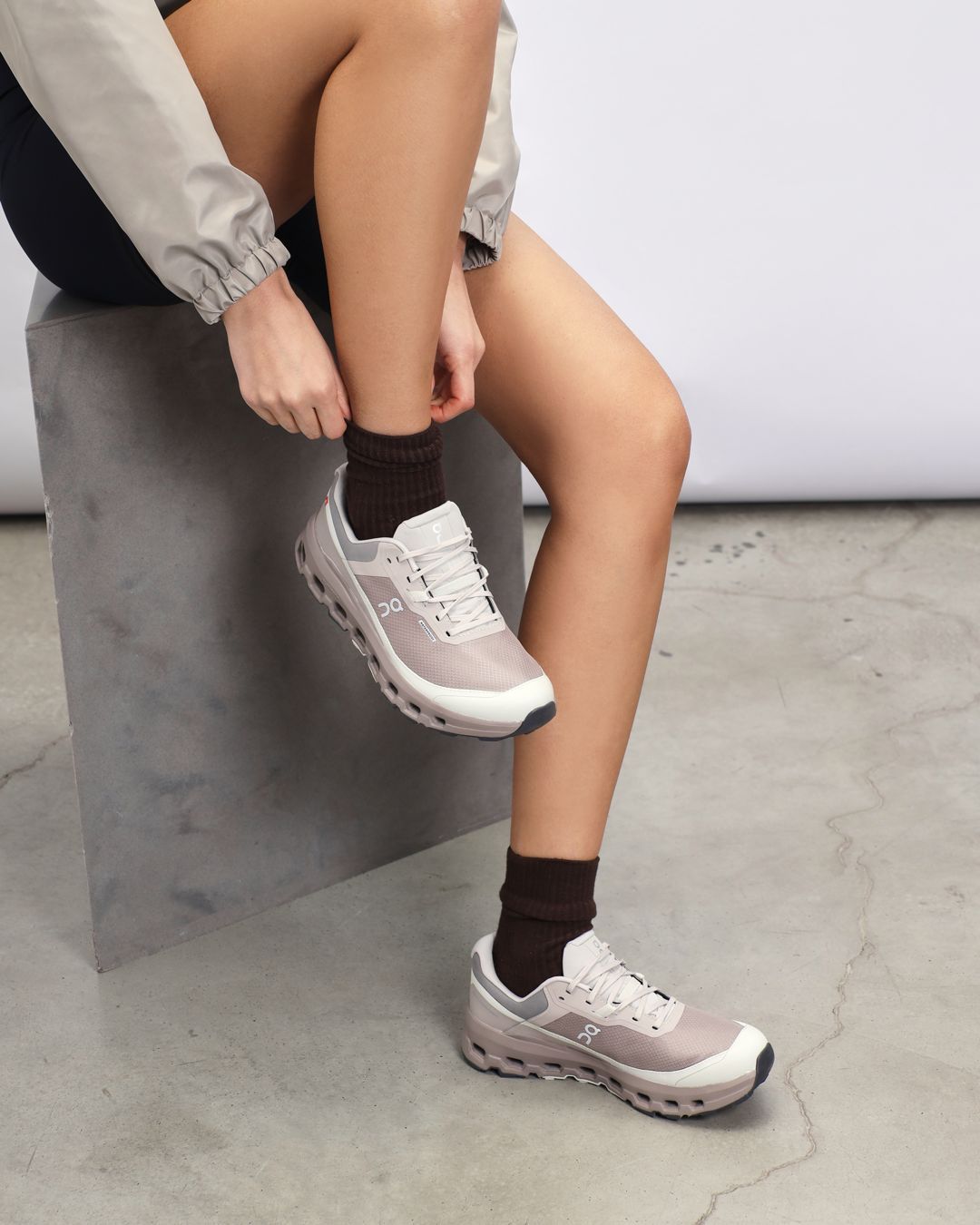 Купить Кроссовки ON