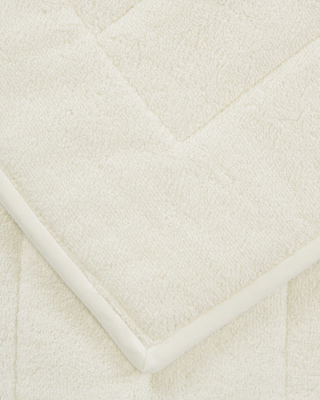 Купить Коврик для ванной 54*87 FRETTE