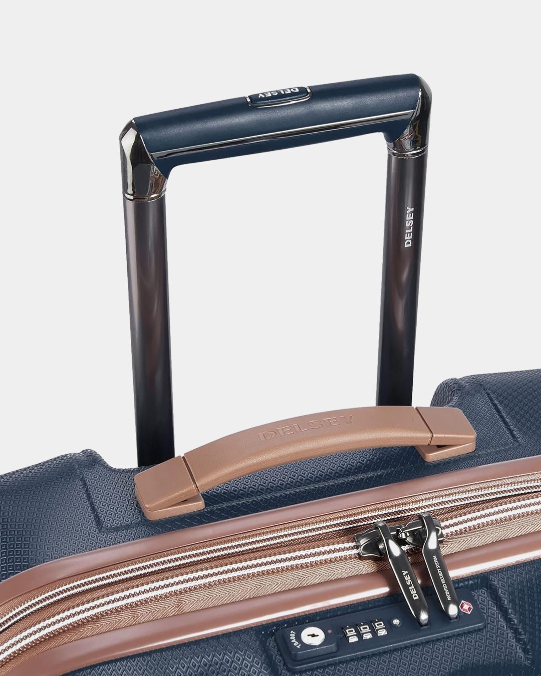 Купить Чемодан DELSEY