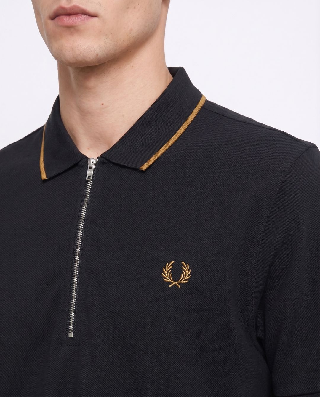 Купить Футболка FRED PERRY