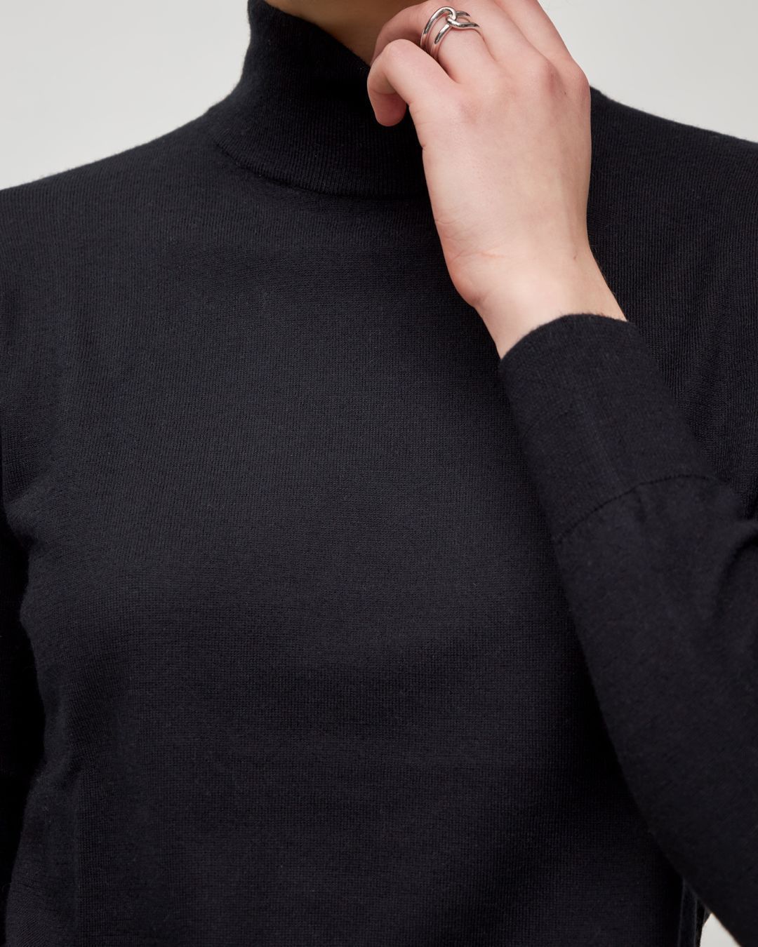 Купить Водолазка LISA YANG