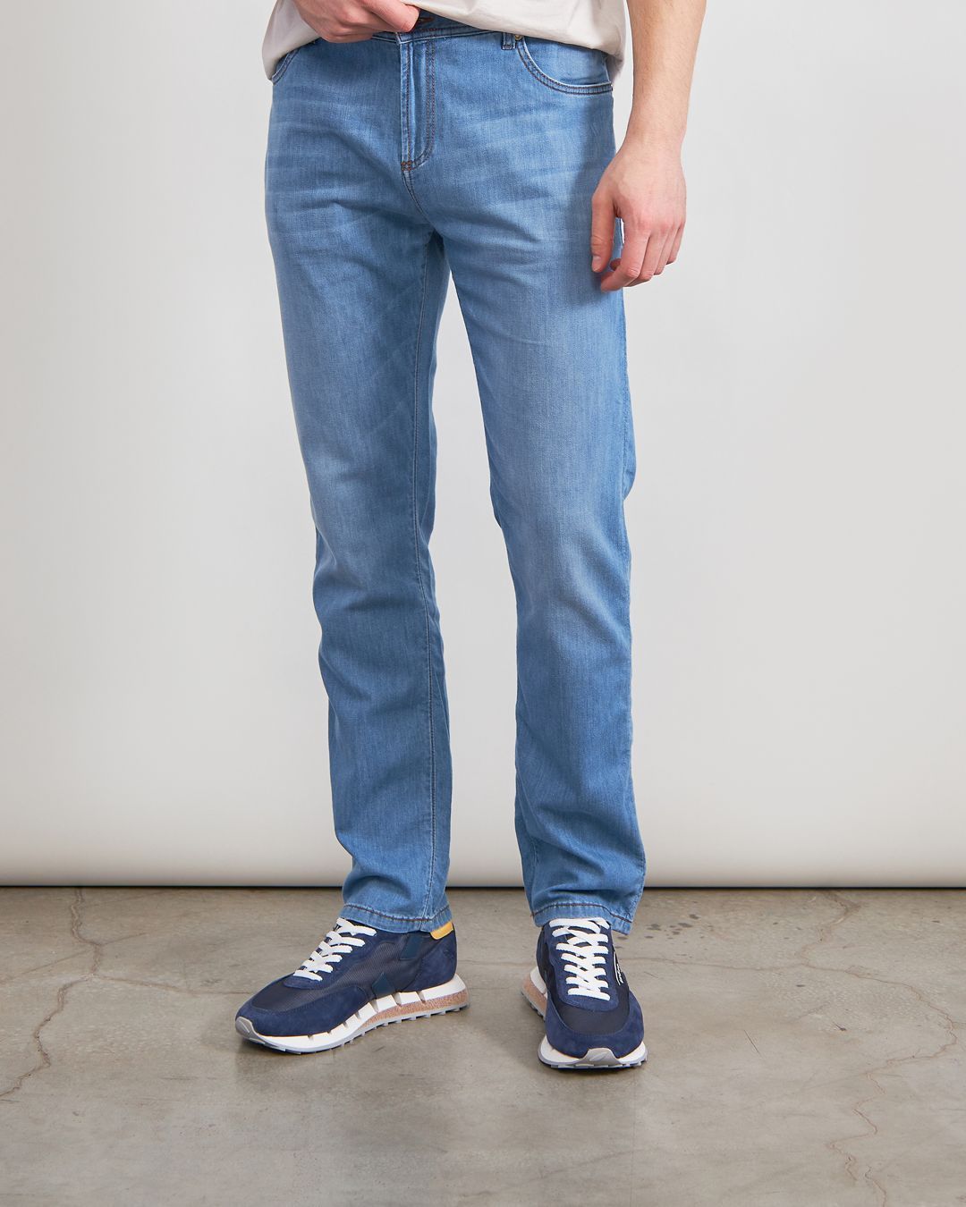 Купить Джинсы RICHARD J. BROWN