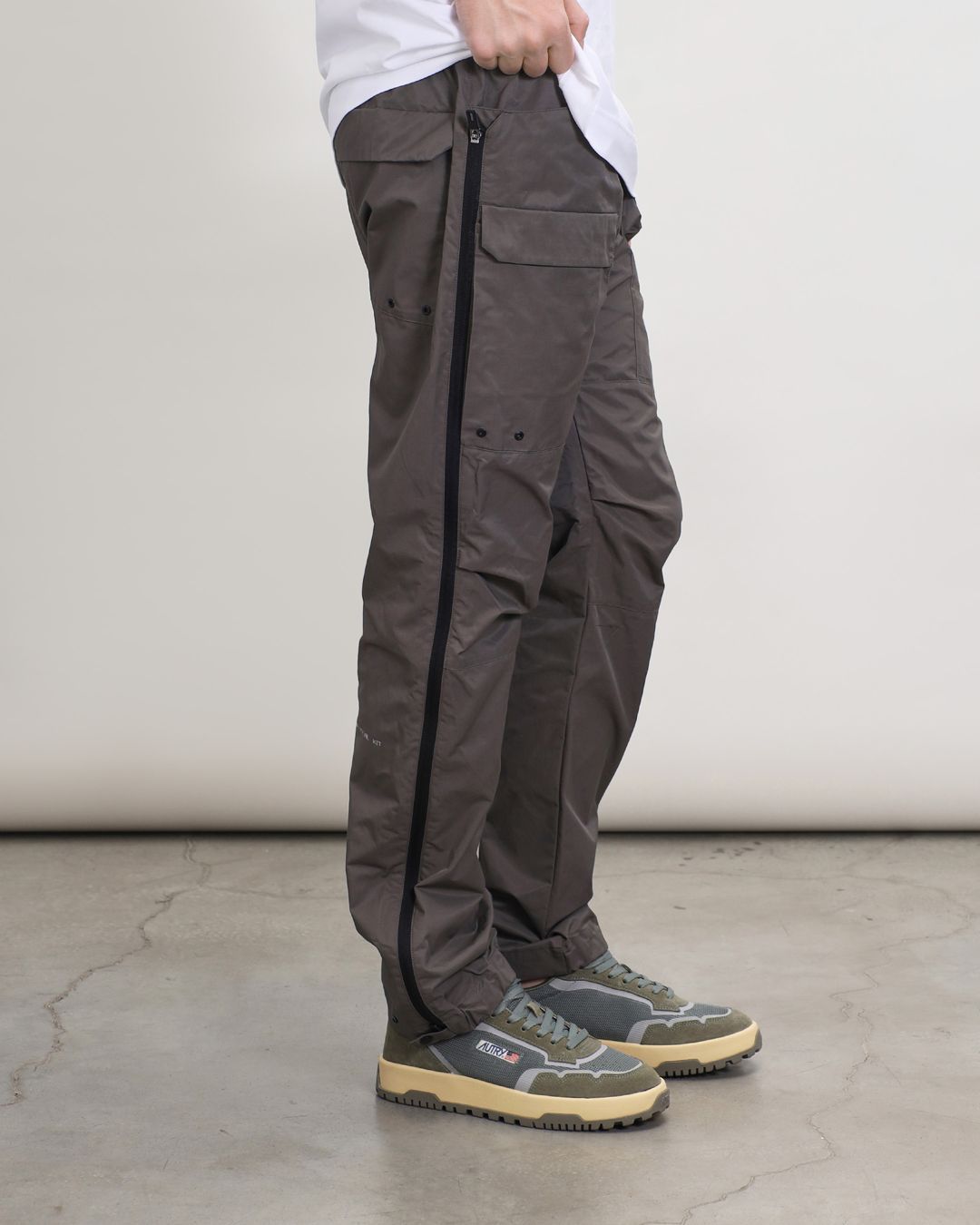 Купить Брюки KRAKATAU MEN