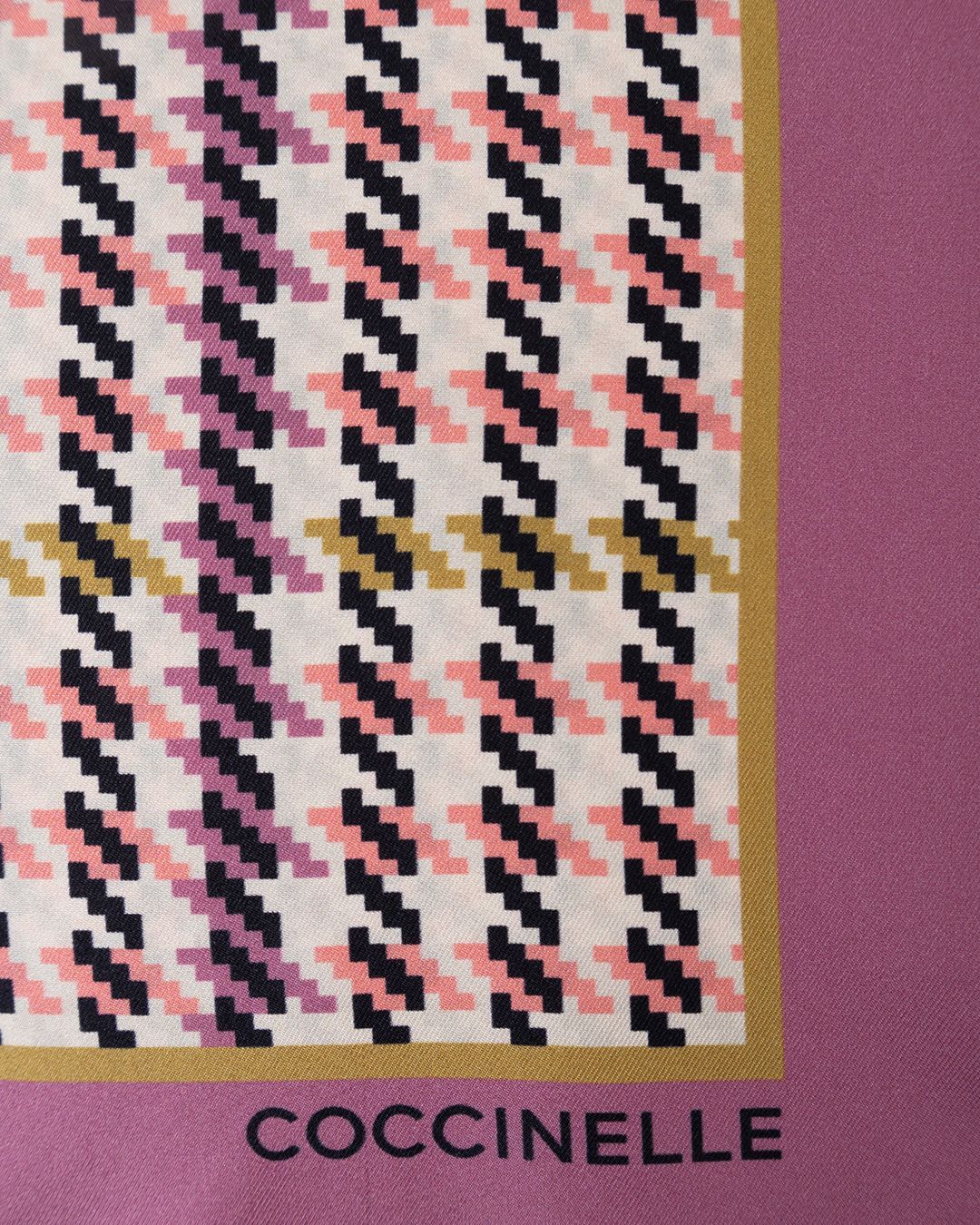 Купить Платок COCCINELLE