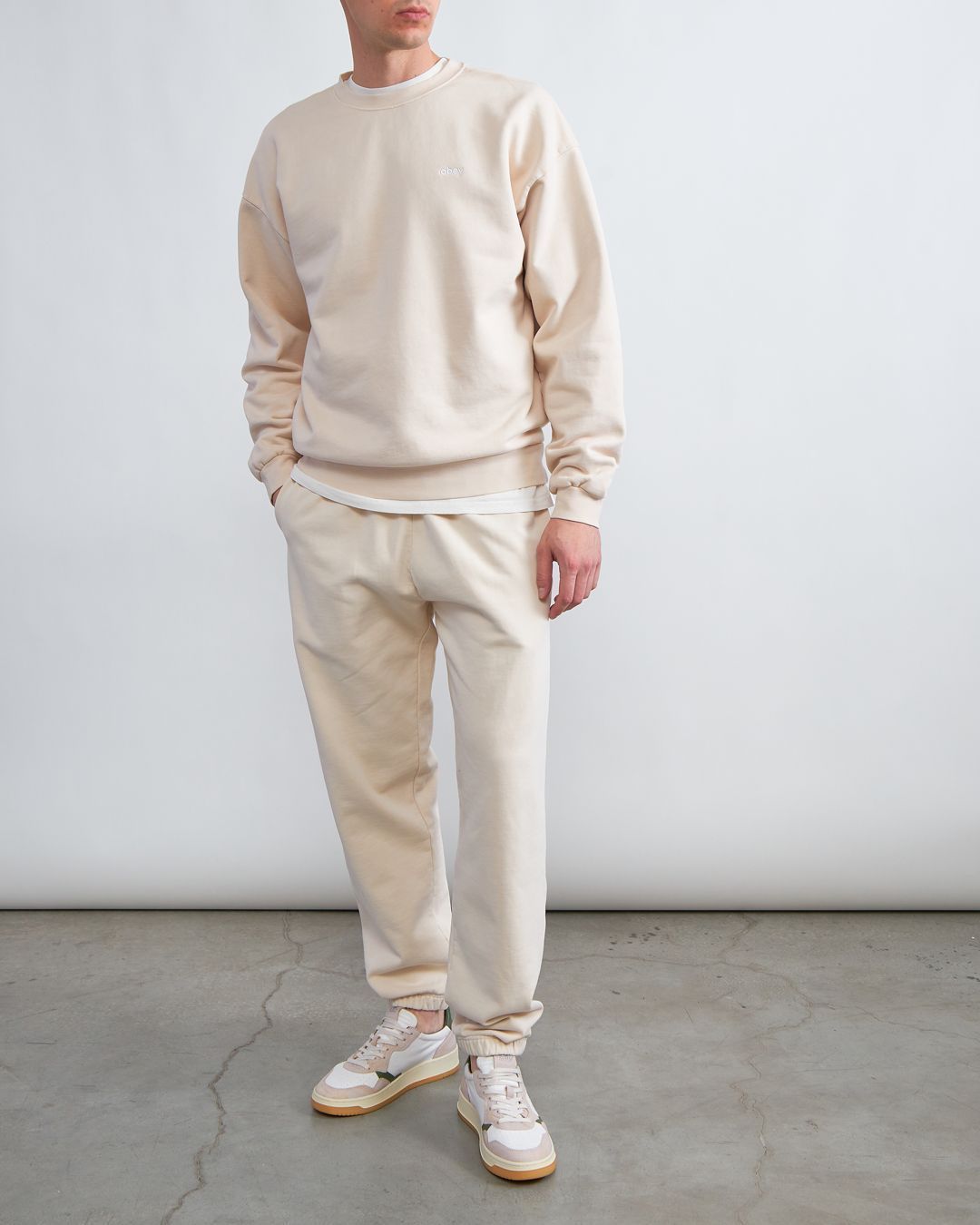 Купить Брюки OBEY