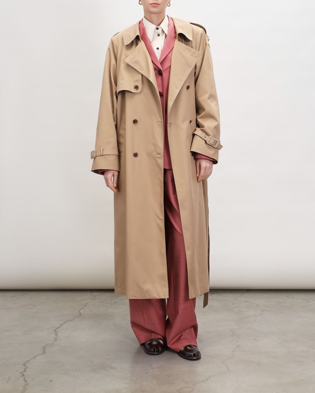 Купить Плащ LESYANEBO