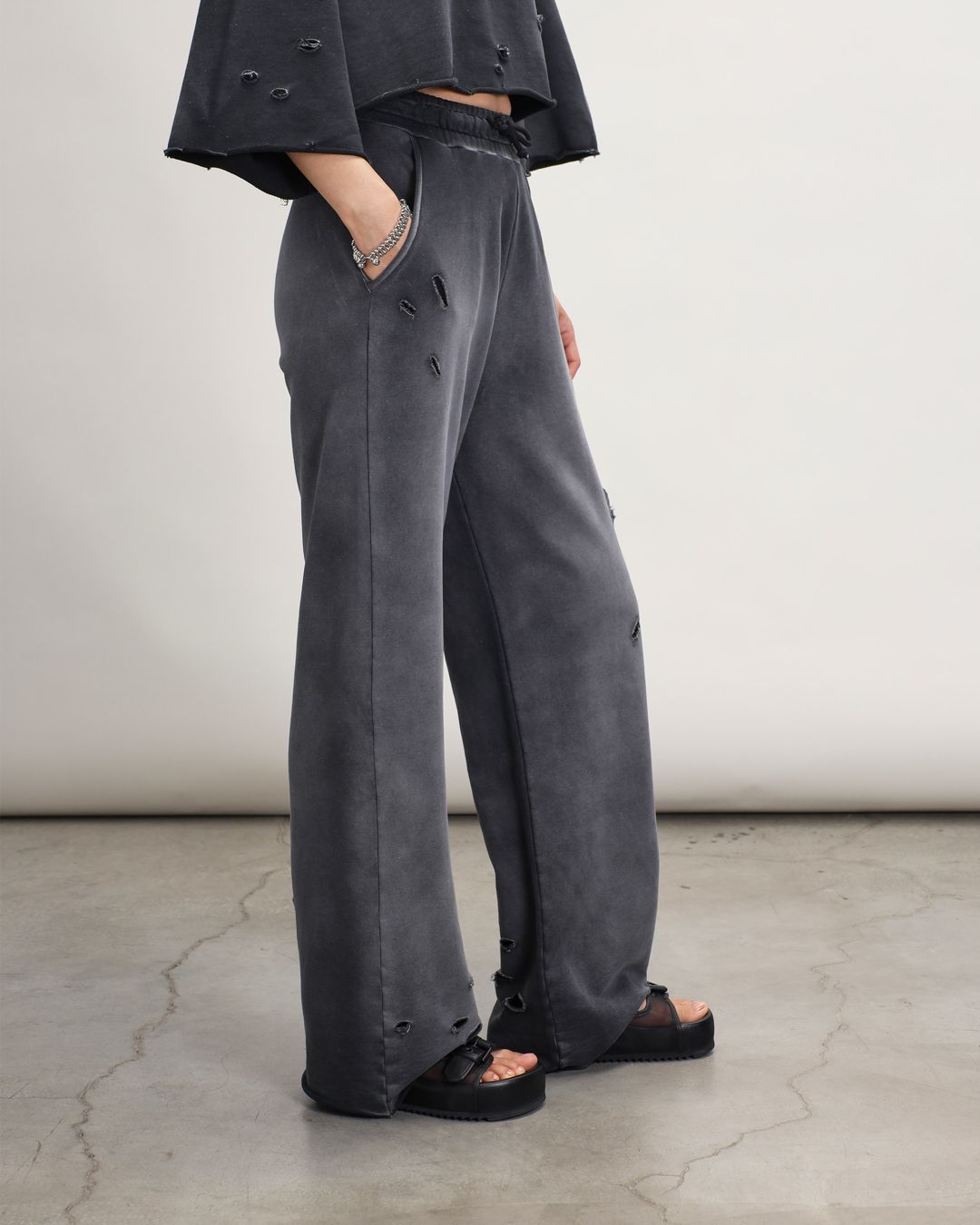 Купить Брюки COMME DES FUCKDOWN