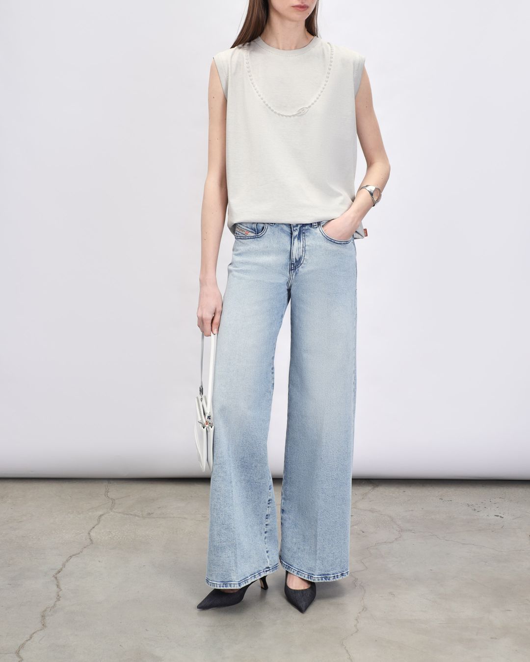 Купить Джинсы DIESEL