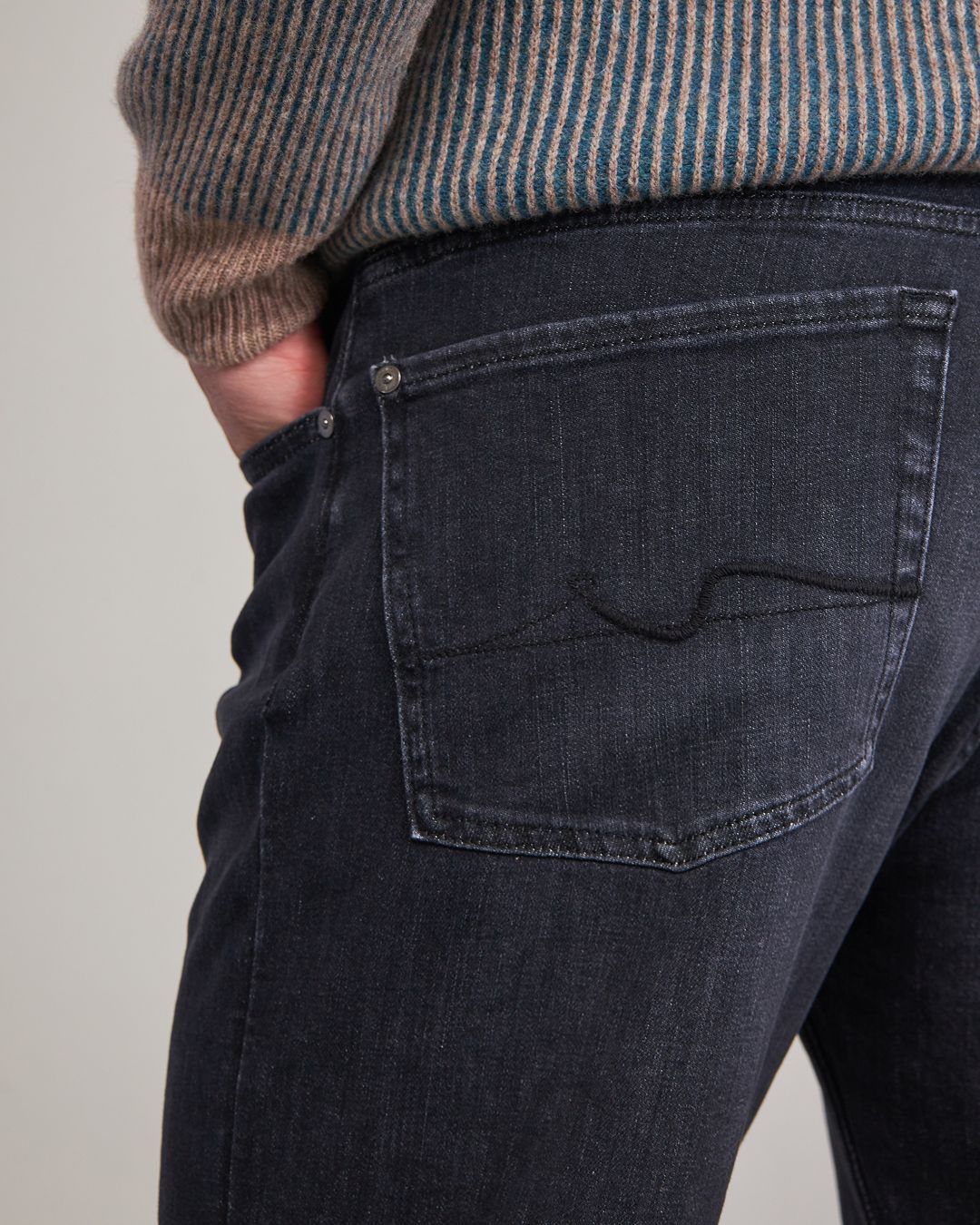 Купить Джинсы 7 FOR ALL MANKIND