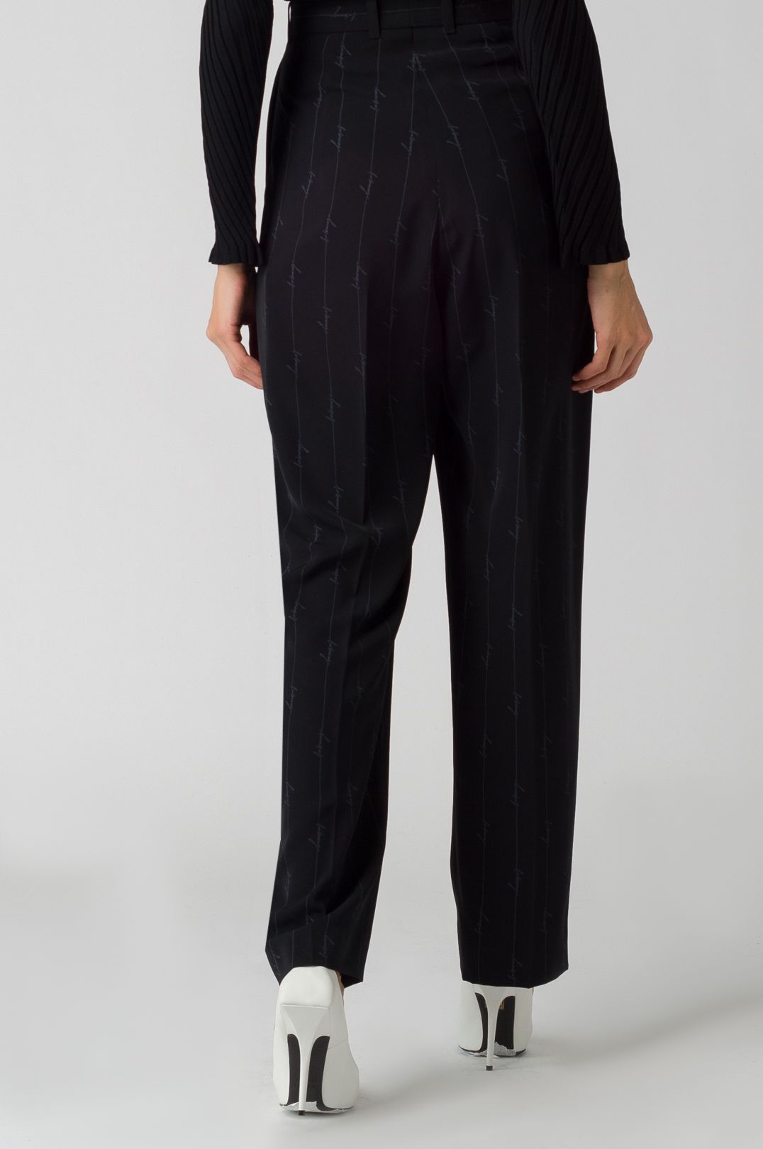 Купить Брюки BALENCIAGA