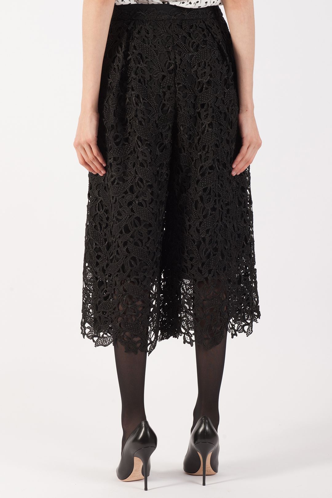 Купить Брюки THREE FLOOR