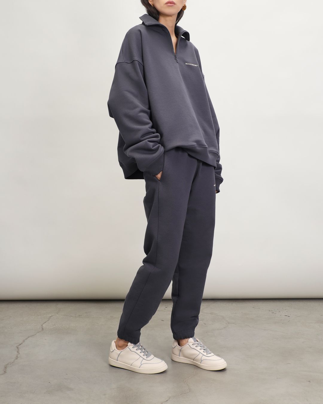 Купить Брюки MONOCHROME