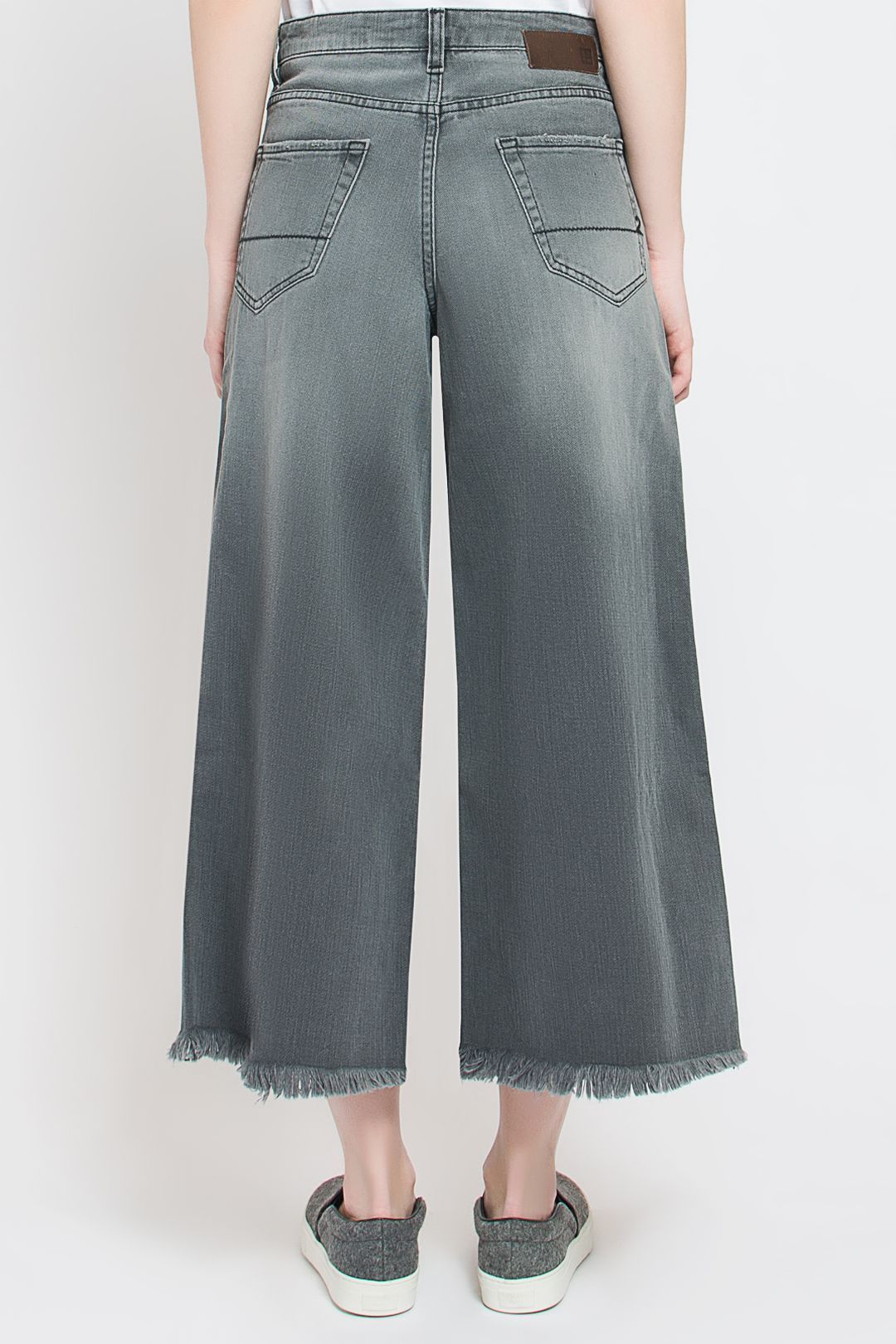 Купить Джинсы Two women in the world