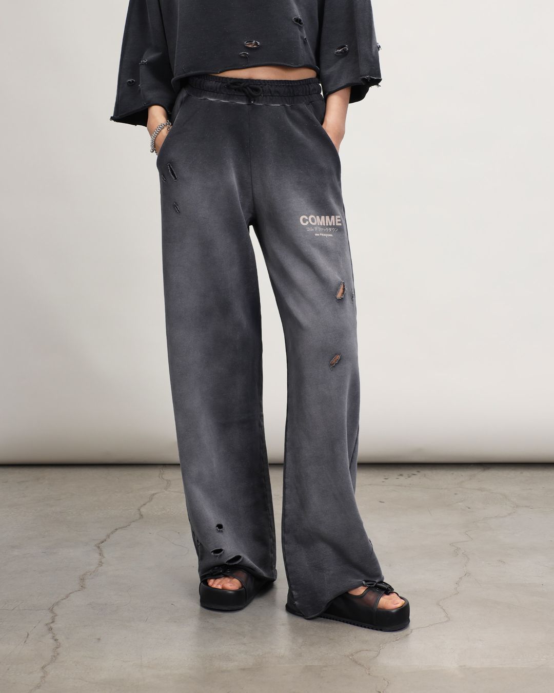 Купить Брюки COMME DES FUCKDOWN