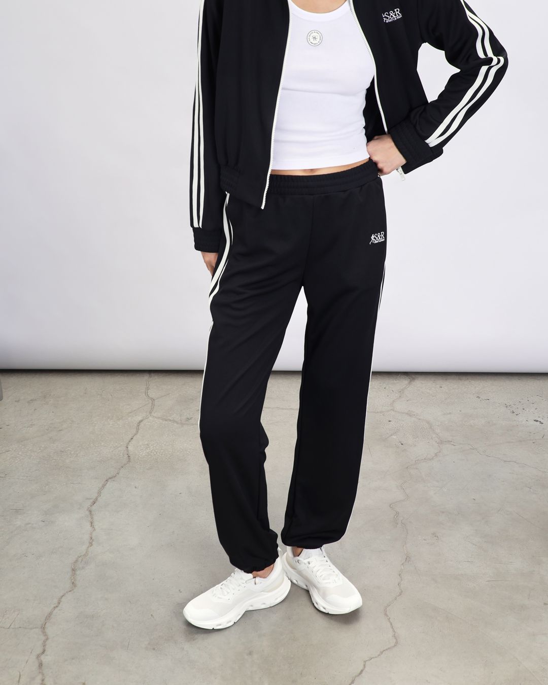 Купить Кроссовки ON