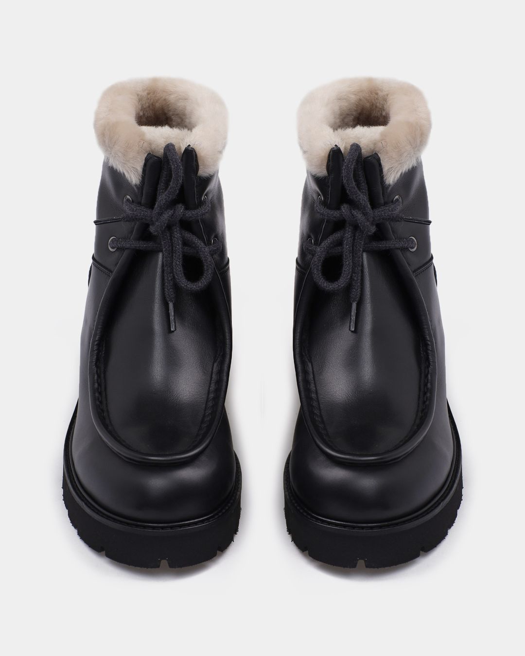 Купить Ботинки DOUCALS