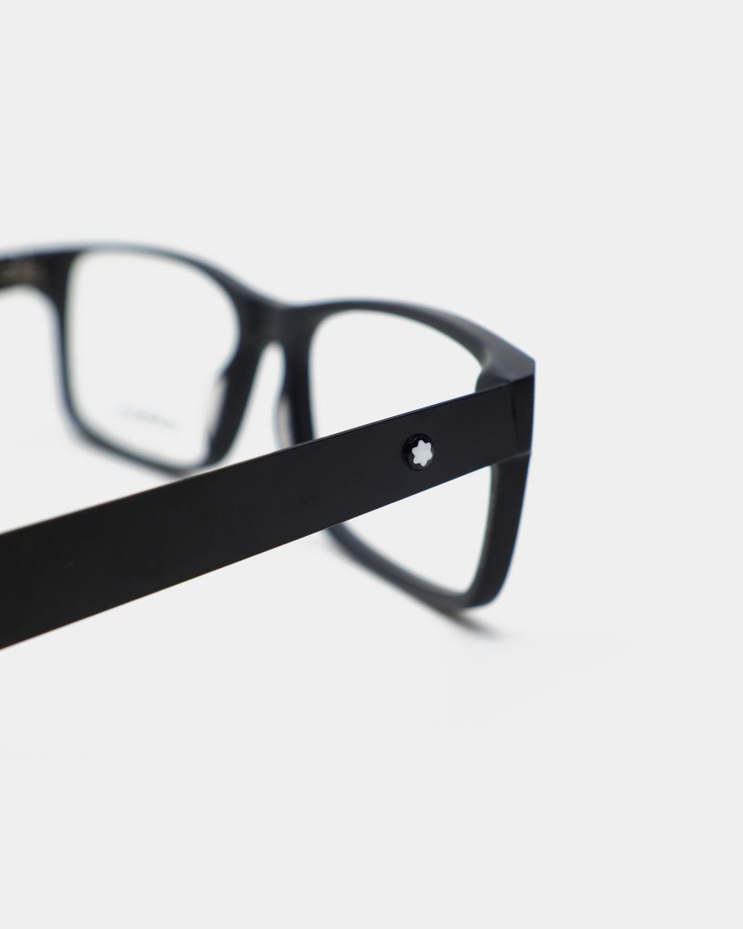 Купить Оправа MONTBLANC