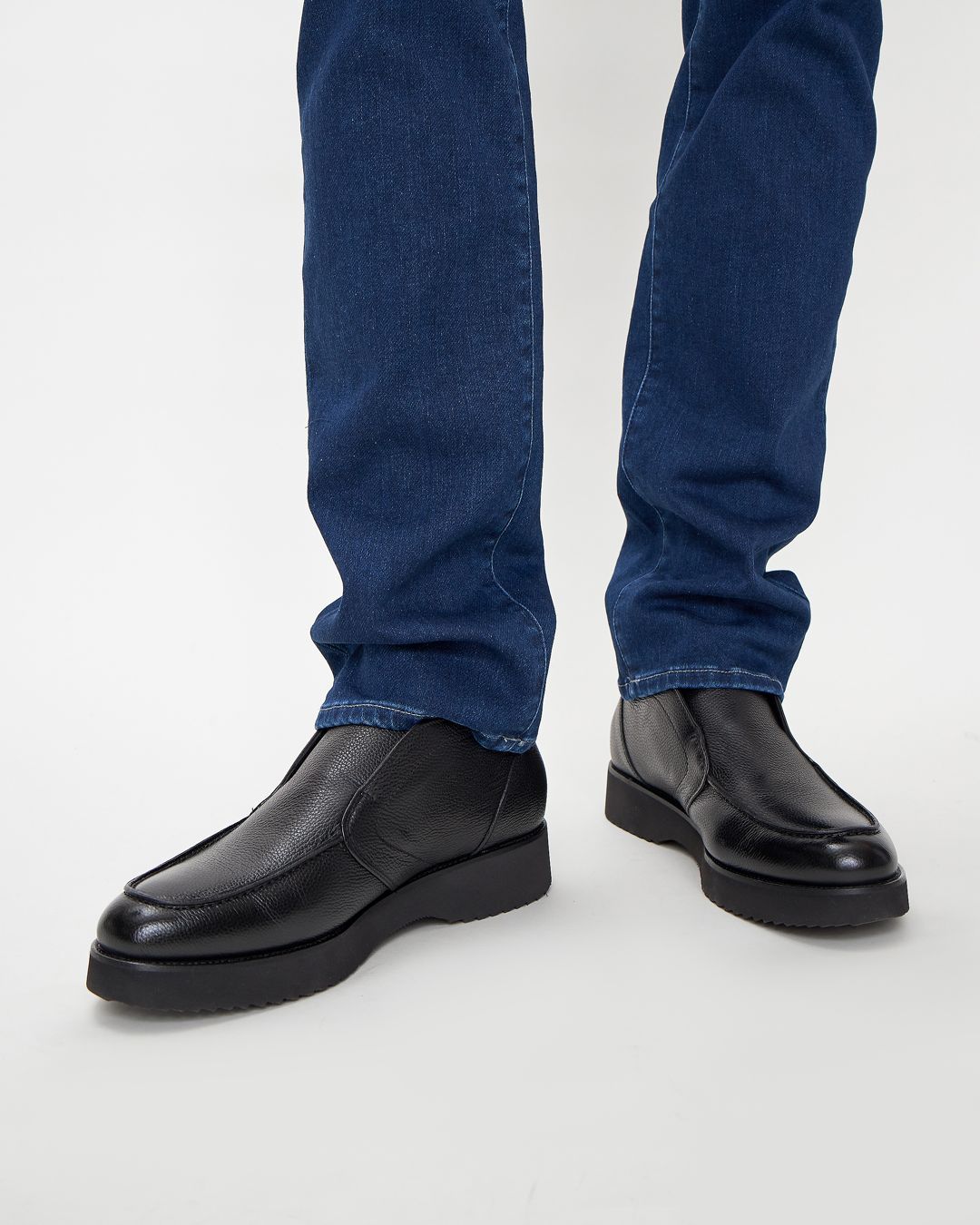 Купить Ботинки DOUCALS