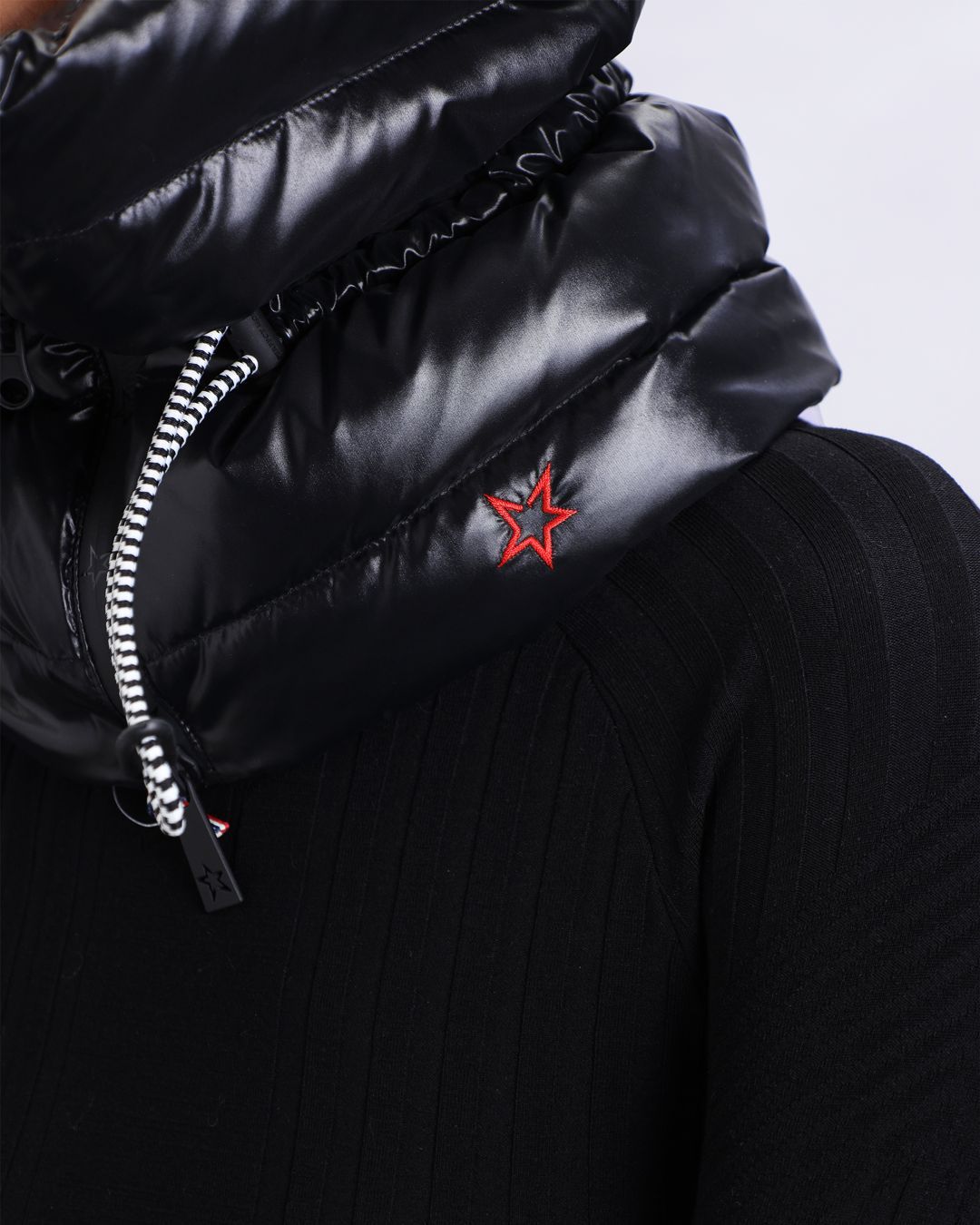 Купить Воротник PERFECT MOMENT