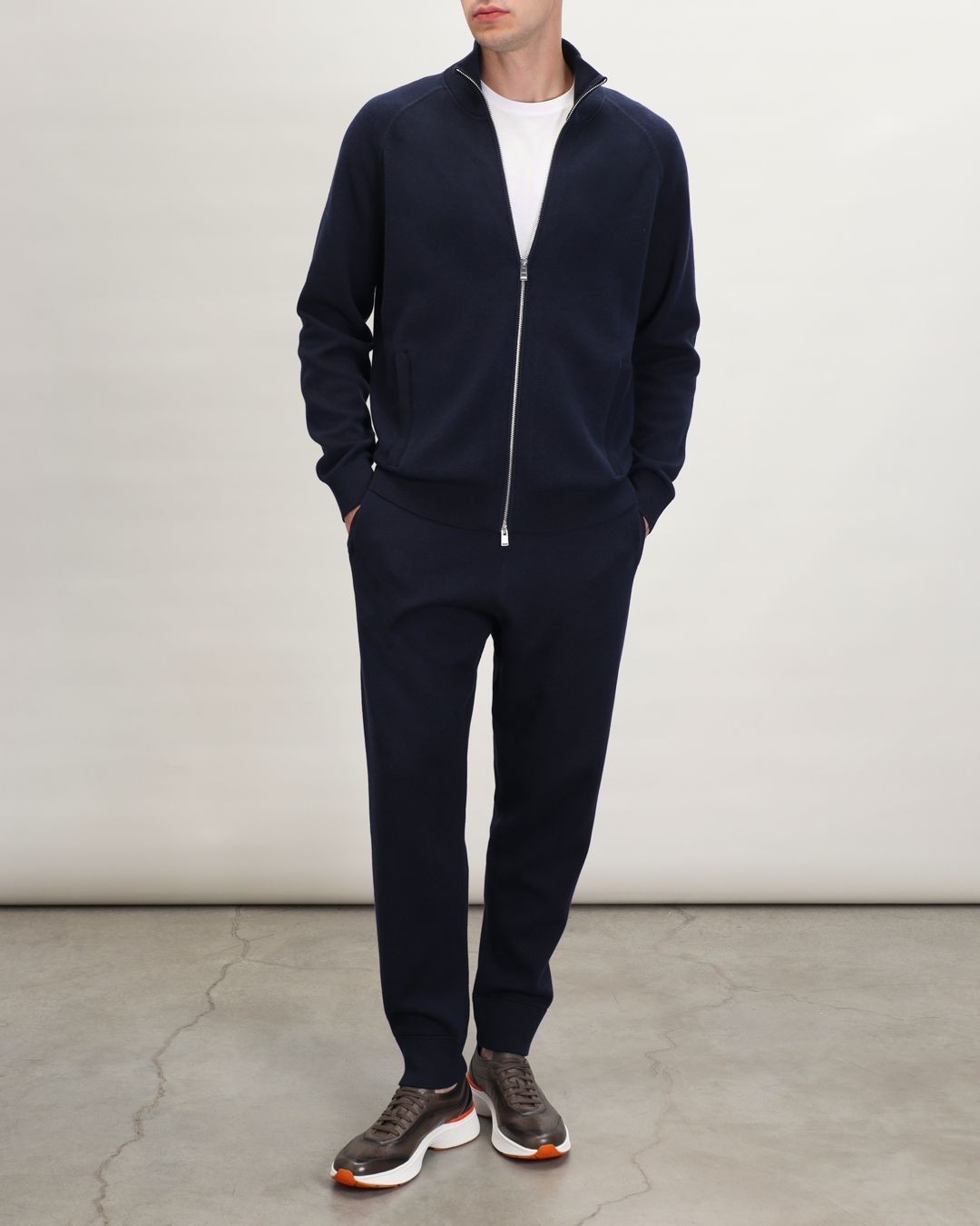 Купить Брюки HUGO BOSS