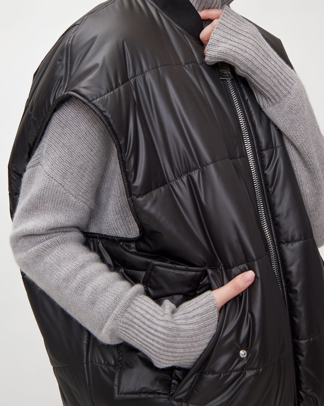 Купить Жилет KHRISJOY