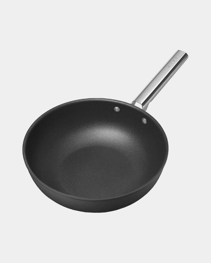 Купить Сковорода wok 30 см, черная SMEG