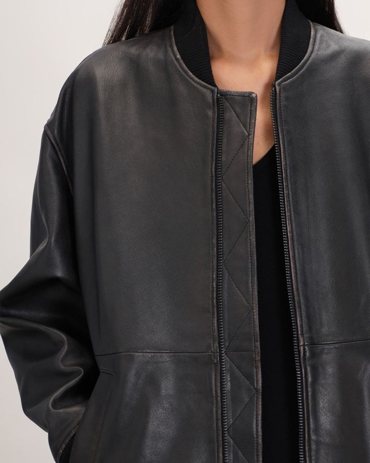 Купить Куртка кожаная WEEKEND MAX MARA 2525446031600 WOMEN цвет