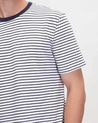 Купить Футболка HUGO BOSS