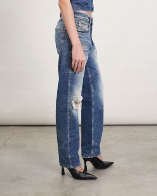 Купить Джинсы DIESEL