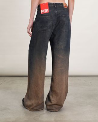 Купить Джинсы DIESEL