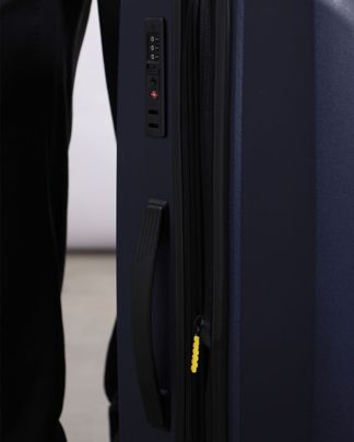 Купить Чемодан DELSEY