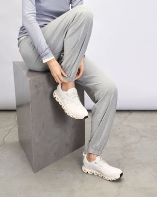 Купить Кроссовки ON