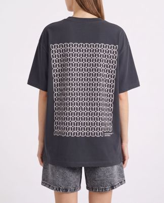 Купить Футболка MONOCHROME