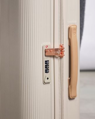 Купить Чемодан ECHOLAC