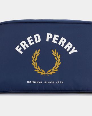 Купить Косметичка FRED PERRY