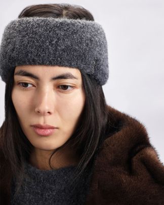 Купить Шапка FREE AGE