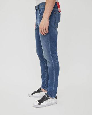 Купить Джинсы DIESEL