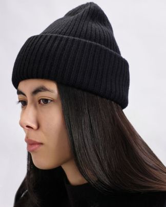 Купить Шапка YVES SALOMON