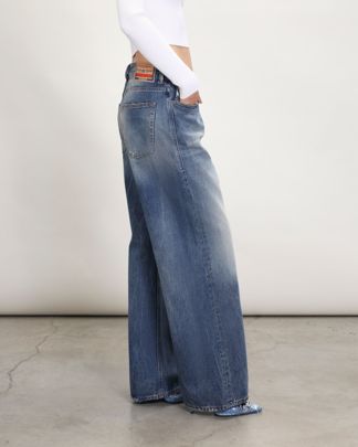 Купить Джинсы DIESEL