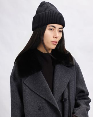 Купить Шапка YVES SALOMON