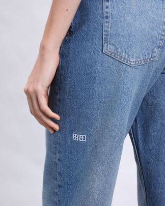 Купить Джинсы KSUBI