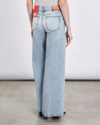 Купить Джинсы DIESEL