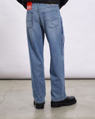 Купить Джинсы DIESEL MEN