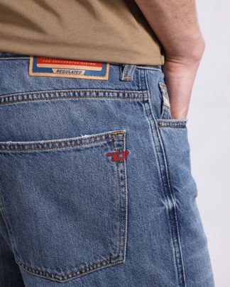 Купить Джинсы DIESEL MEN