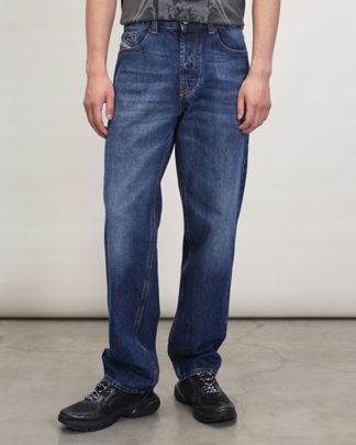 Купить Джинсы DIESEL