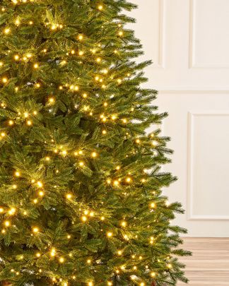 Купить Елка искусственная  210 см MAX Christmas