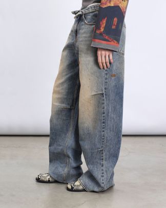 Купить Джинсы KSUBI