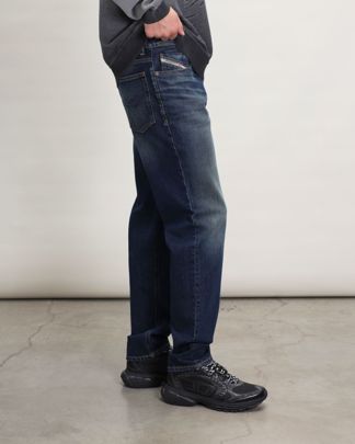 Купить Джинсы DIESEL