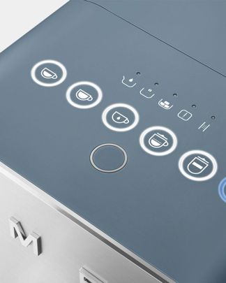 Купить Автоматическая кофемашина с молочной системой SMEG